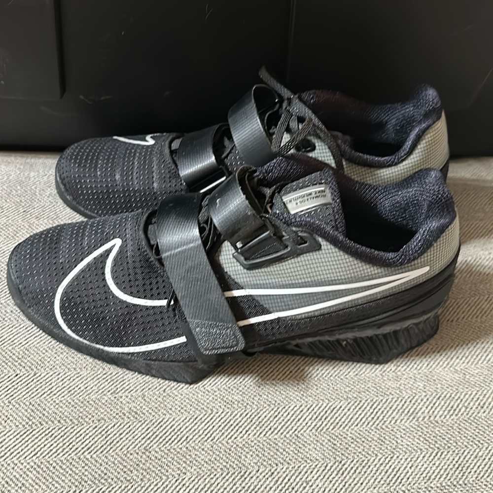 Nike Romaleos 4 Black and White Weightlifting Shoes
